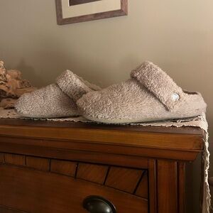 CROCS Tan Fuzzy Slippers